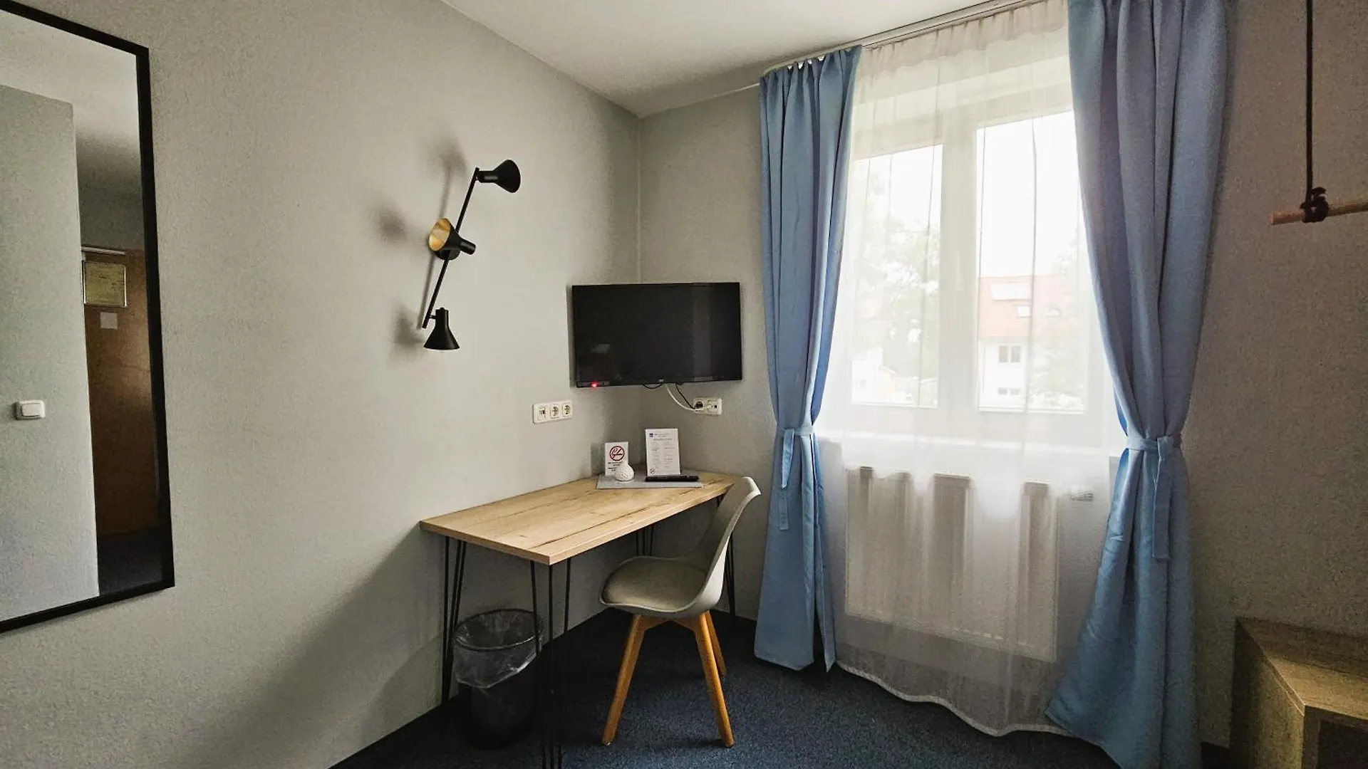 Novitel Pension Pliening - München Messe Gasthof